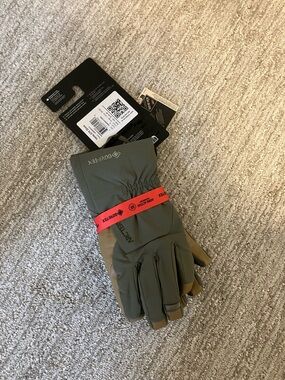 Arc'teryx Men's Olive and Tan Gore-Tex Gloves